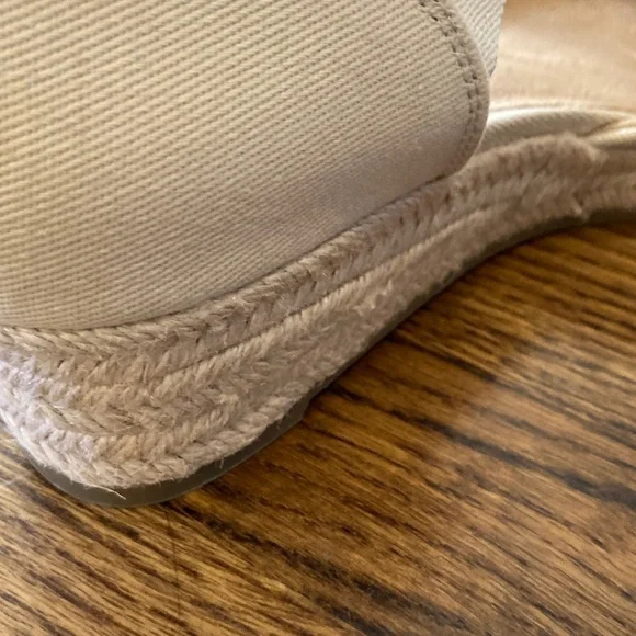 Life Stride Women's Kaylee size 8 Off white/Ecru Espadrilles - Picture 11 of 13